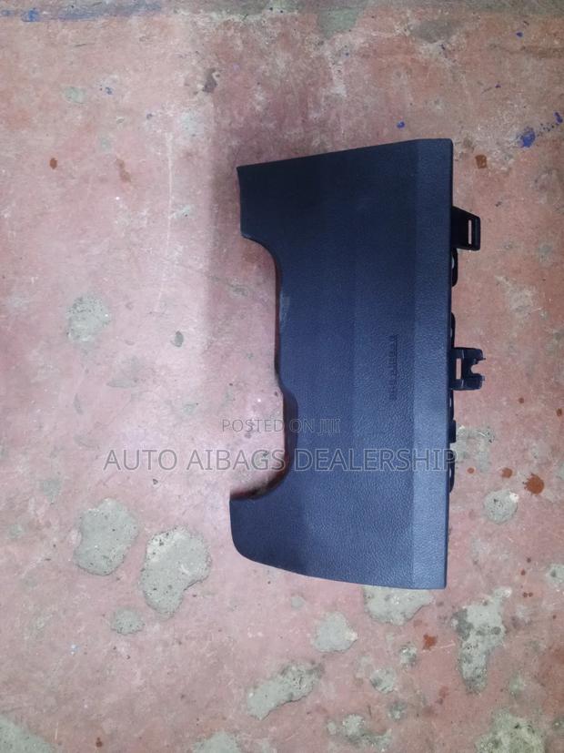 Knee Airbag Auris Model 2018. - thumbnail 2