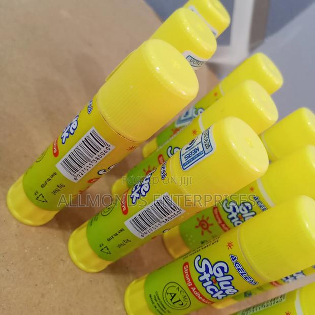 MNG Glue Stick 9grams- Strong Adhesive - main view