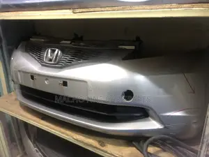 Honda Fit 2008 Nosecut Xenon