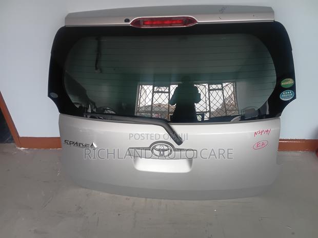 Rear Gate for Toyota Spade Nsp141