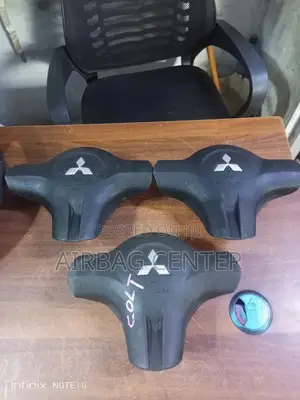 Mitsubishi Colt Steering Airbags