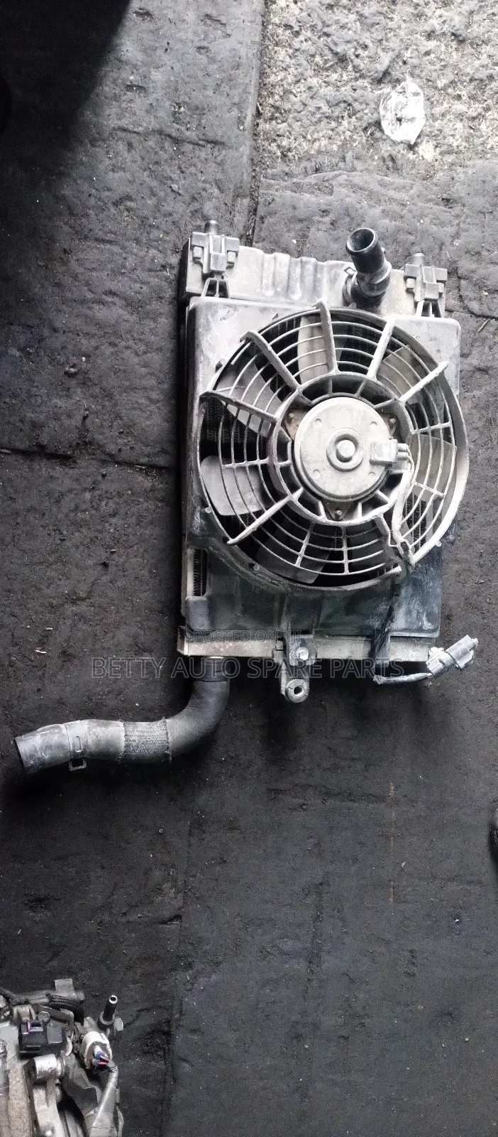 Toyota Hiace 7 L 1 Kd Radiator