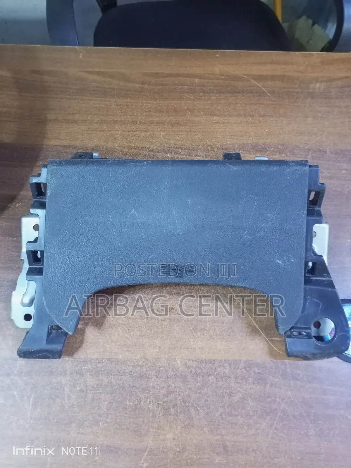 Outlander New Model Knee Airbag