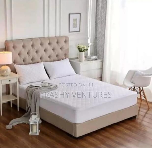 Mattress Protector/Waterproof Protector - main view