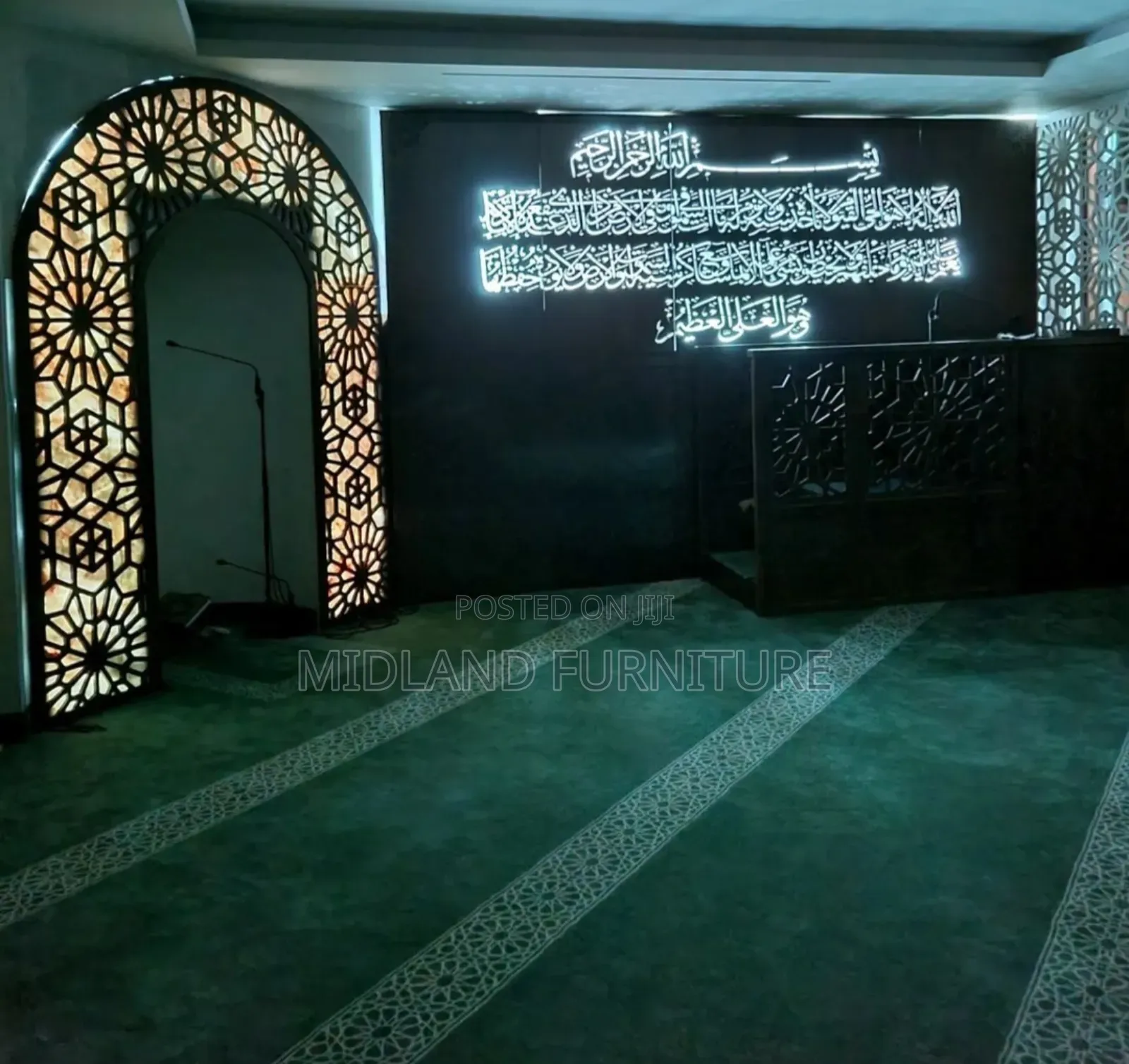 CNC Router Cutting Services / CNC Grooving
