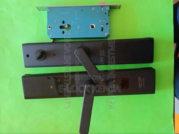 Fingerprint Locks For Shops Security - main view