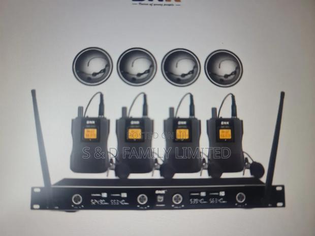 BNK Bk8400l Wireless Lapel Microphone