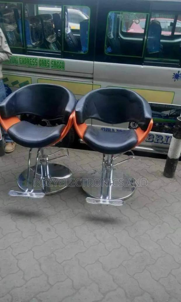 Salon Chair at Affordable Price