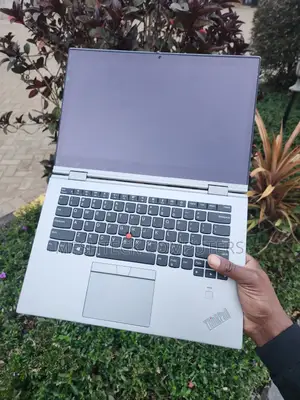 Laptop Lenovo ThinkPad X1 Yoga Gen 8 16GB Intel Core I7 SSD 512GB