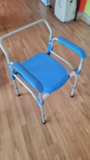 UK Extra Wide Aluminum Toilet Commode Chair
