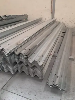 High Quality Galvanized Guardrails-4.3m