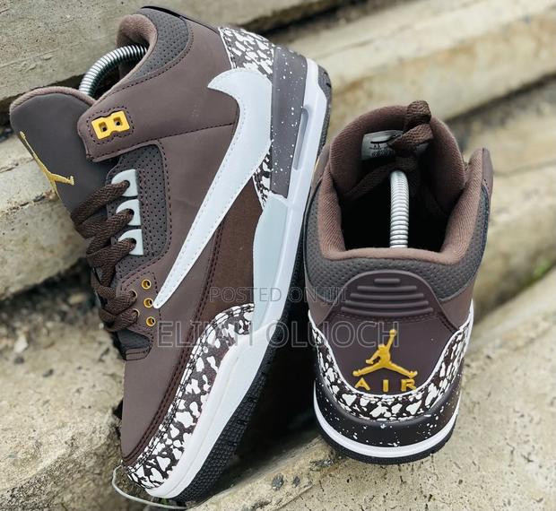 Air Jordan 3 Retro - thumbnail 4