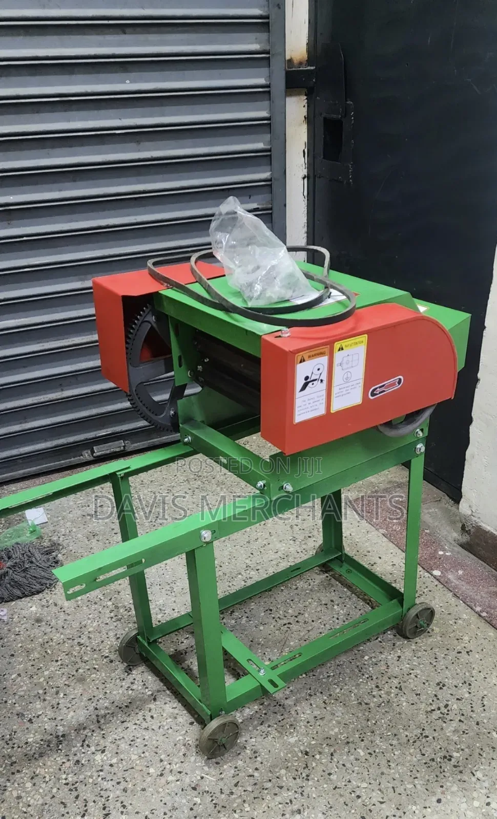 Animal Feeds Making Machine
