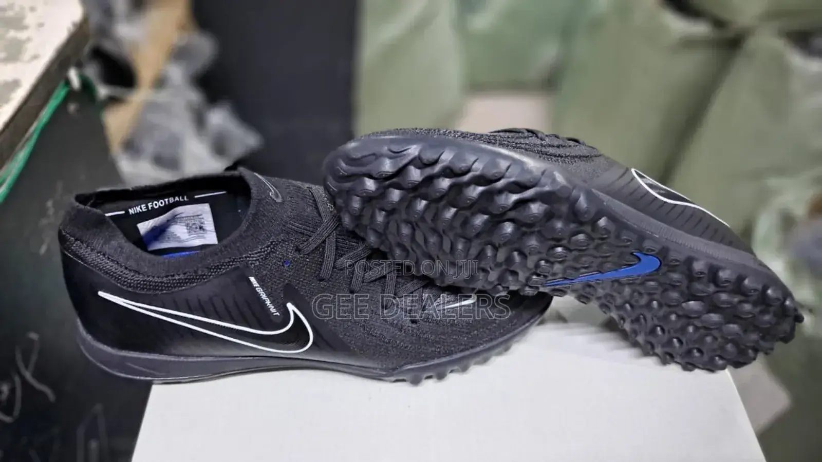 Nike Phantom Gx Trainer Shoes >Football Trainer Shoes