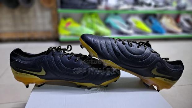 Nike Tiempo Soccer Boots >Tiempo Football Boots