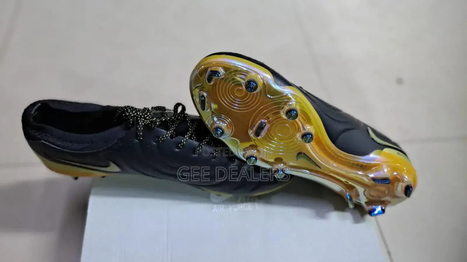 Nike Tiempo Soccer Boots >Tiempo Football Boots