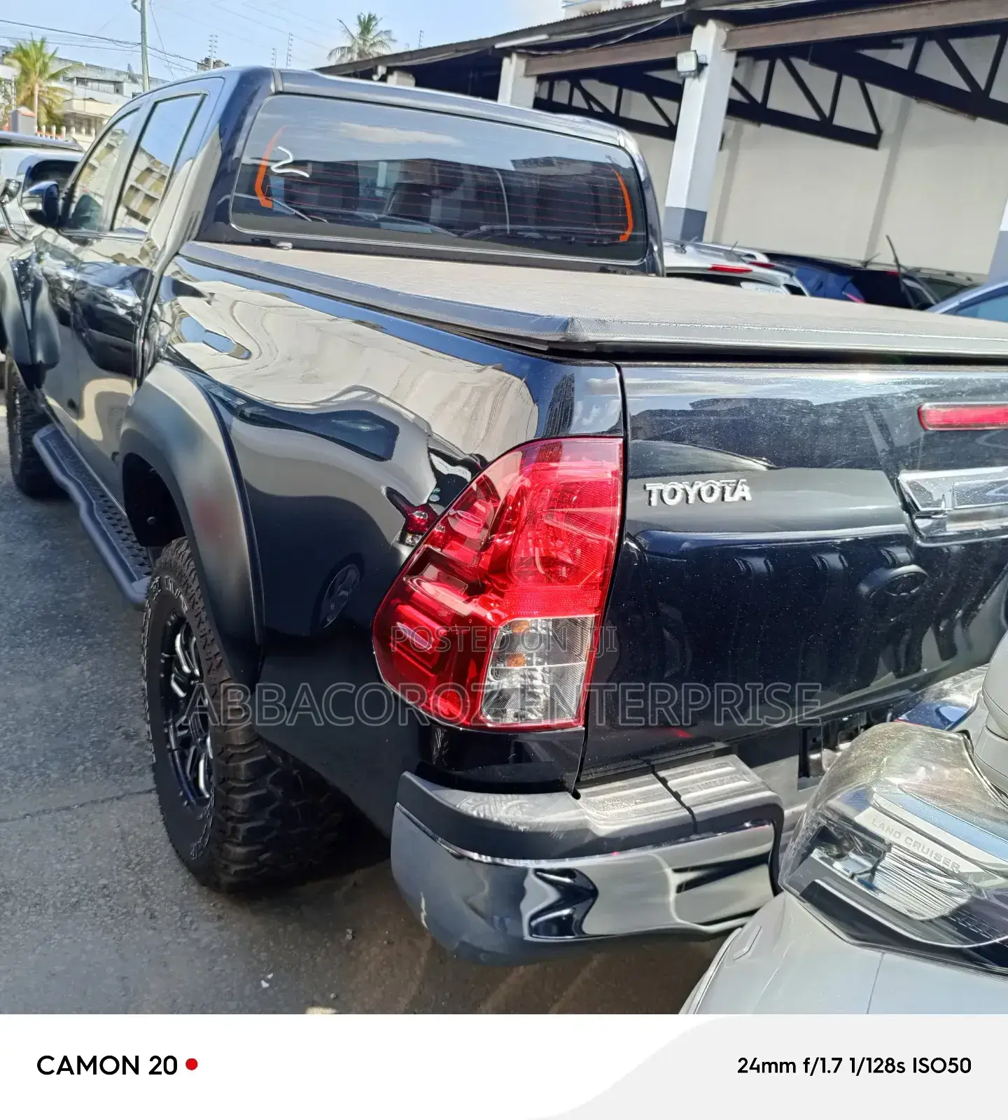 Toyota Hilux 2017 Black