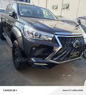 Toyota Hilux 2017 Black