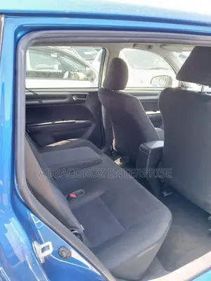 Toyota Corolla Fielder 2017 Blue