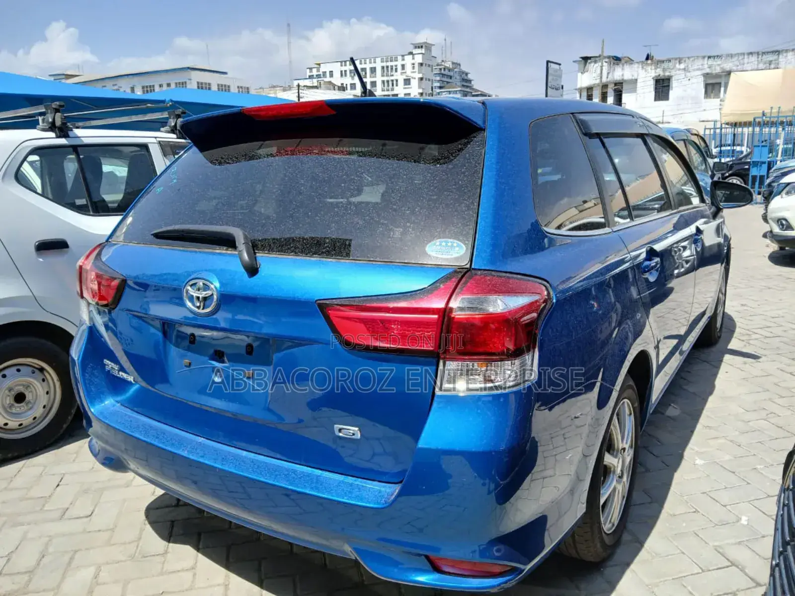 Toyota Corolla Fielder 2017 Blue