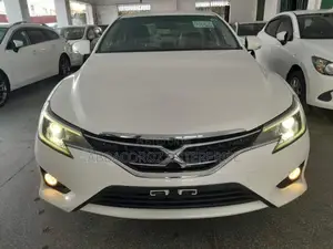 Toyota Mark X 2.5 RWD 2017 Pearl