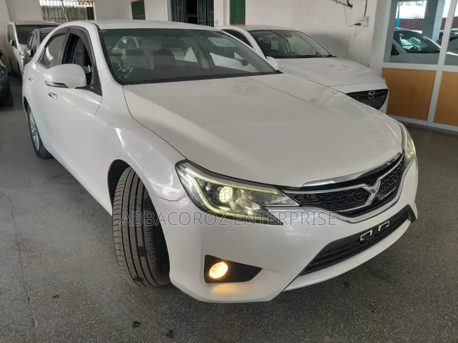 Toyota Mark X 2.5 RWD 2017 Pearl