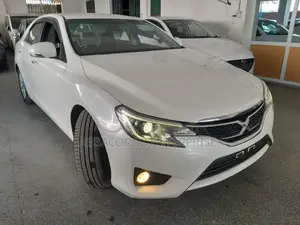 Toyota Mark X 2.5 RWD 2017 Pearl