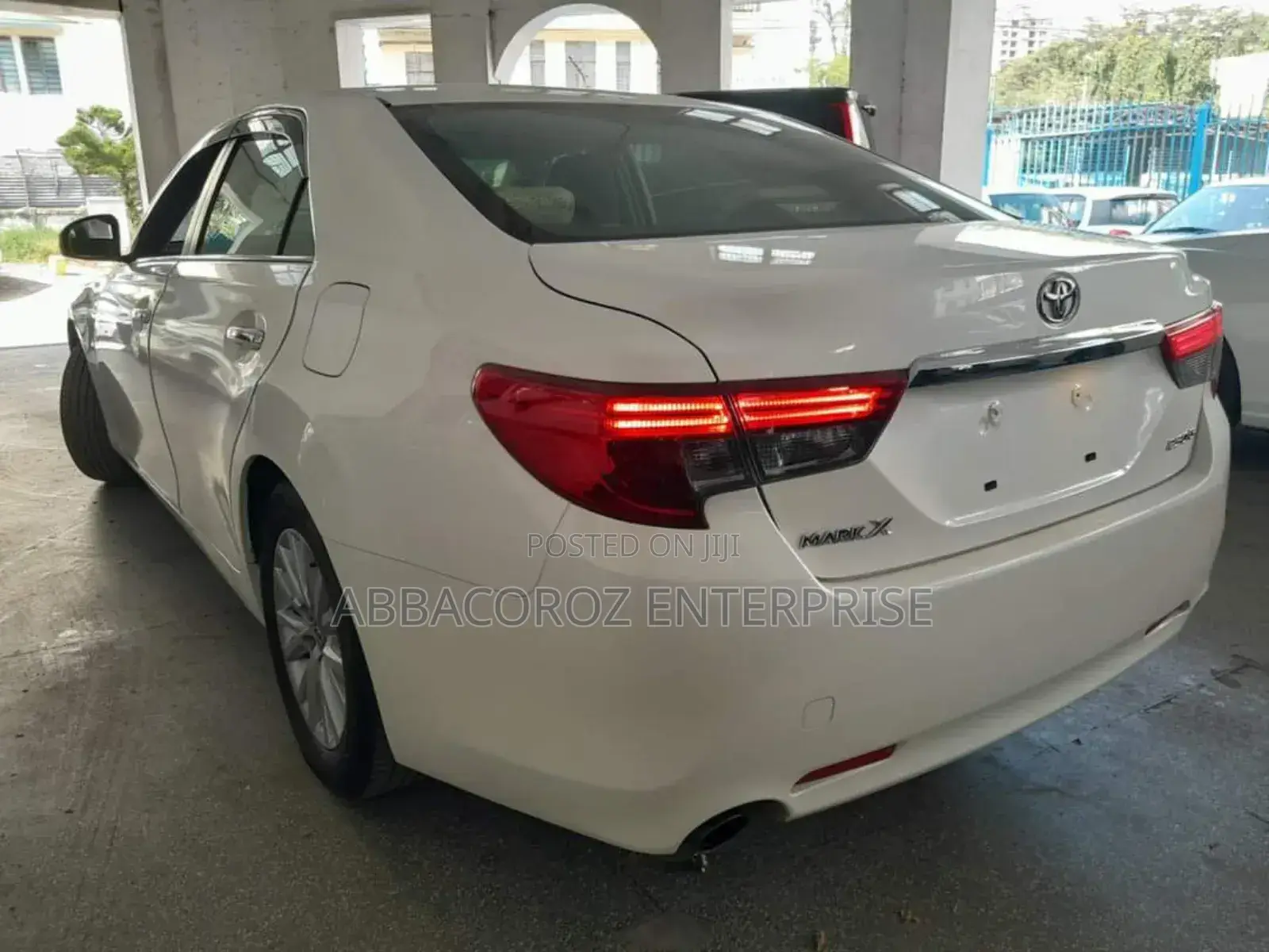 Toyota Mark X 2.5 RWD 2017 Pearl