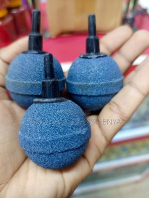 Round Airstones for Pond/Aquarium - thumbnail 2