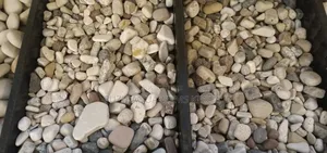 Aquarium Rocks (Assorted Colours)