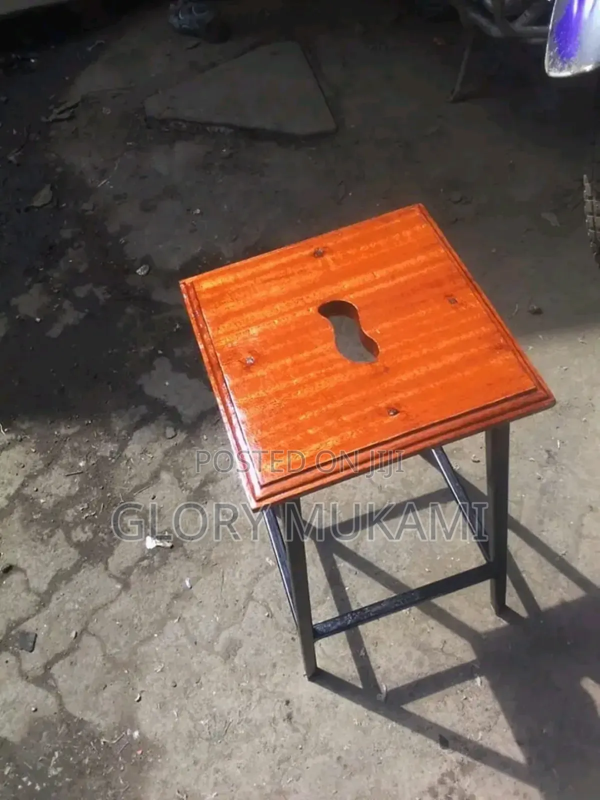 Quality Brand New Lab Stools