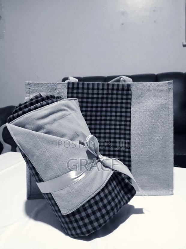 Fleeced Maasai Blankets - thumbnail 5