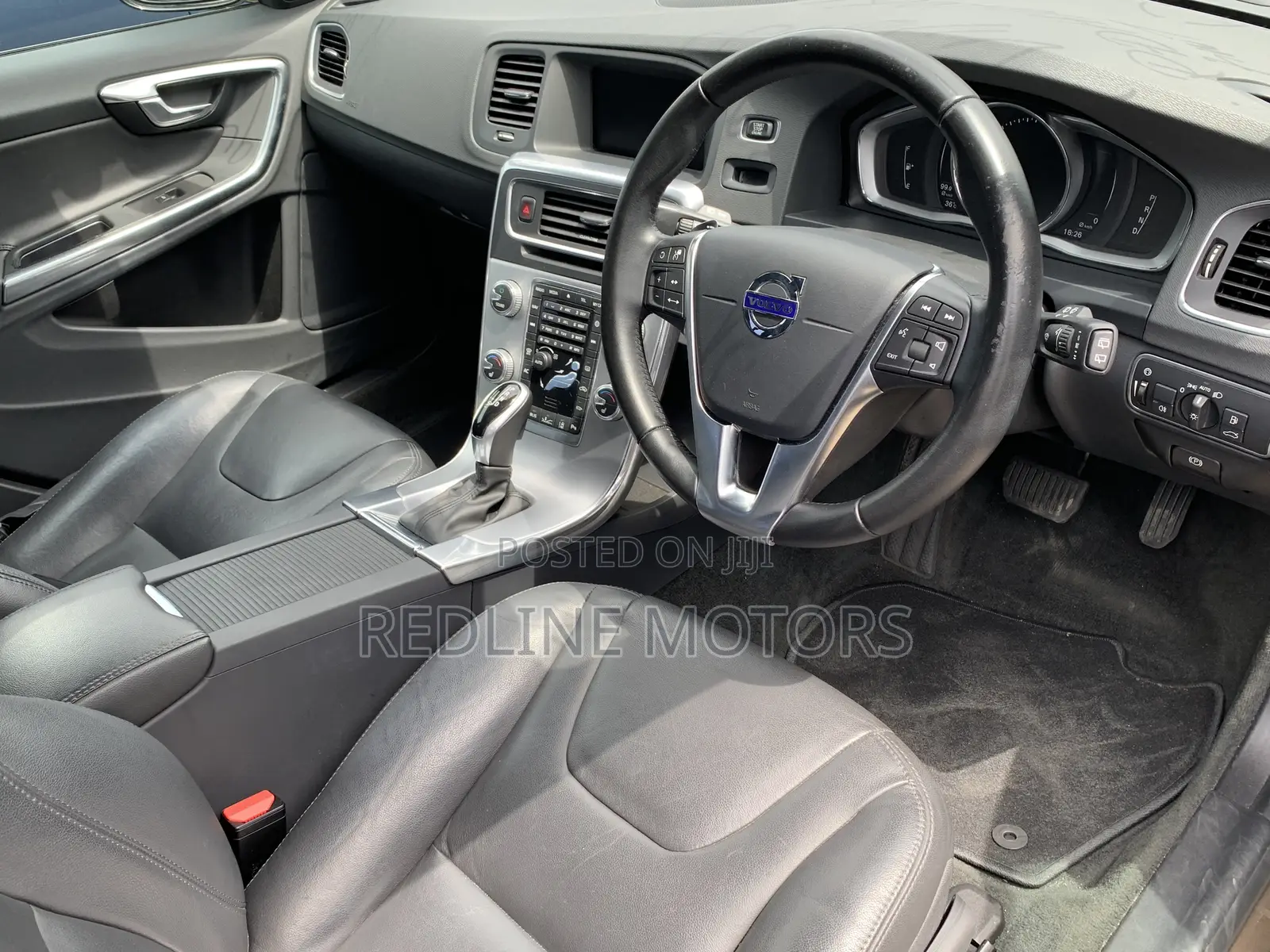 Volvo V60 2017 Brown