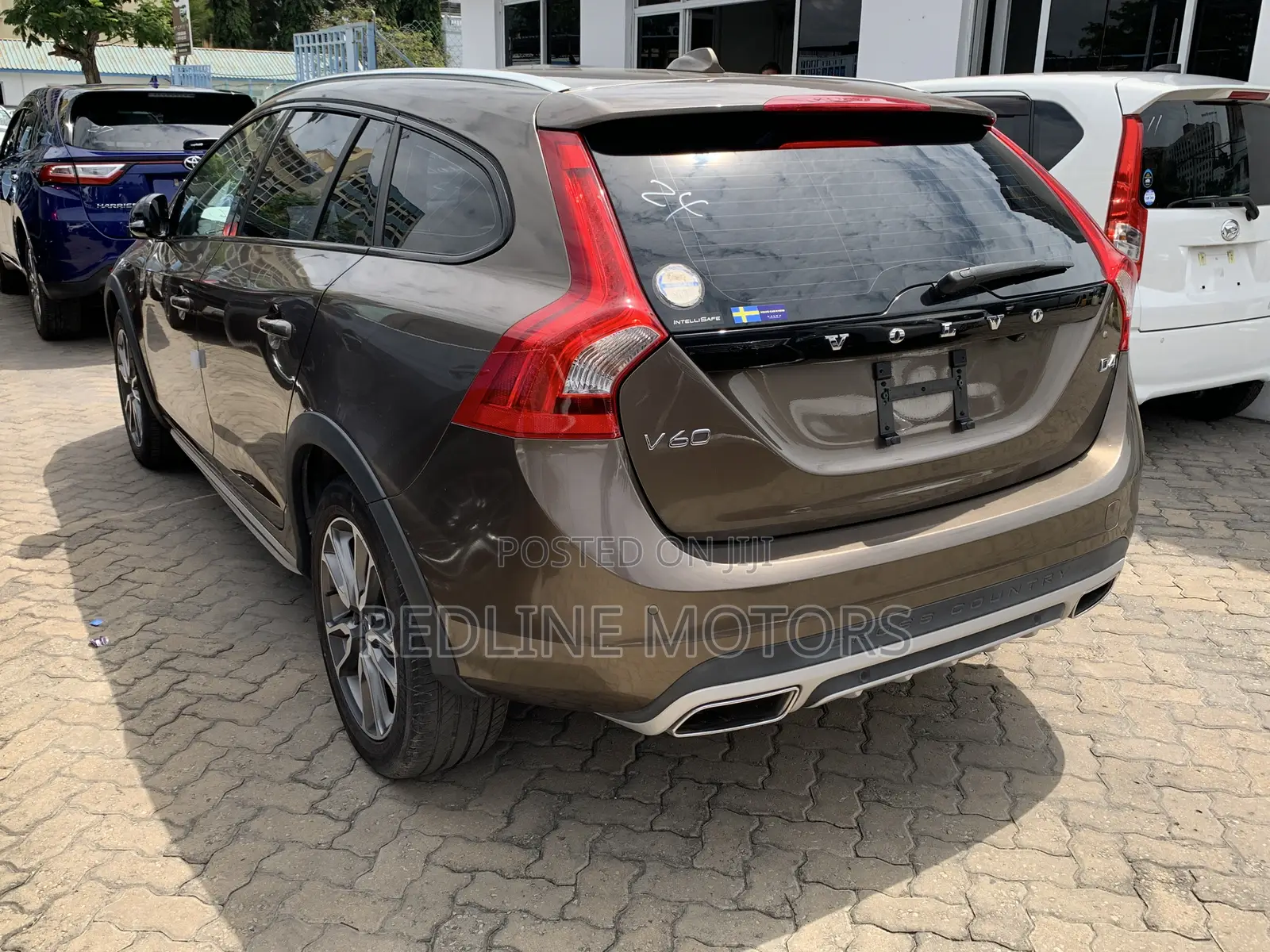 Volvo V60 2017 Brown