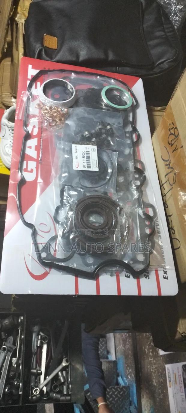 Toyota Hiace 1kd/2kd Complete Overhaul Gasket Genuine
