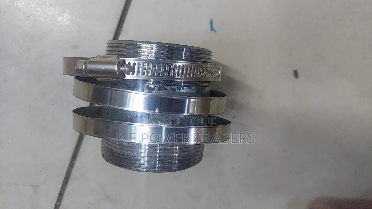 Pipe Fittings / Pipe Connectors