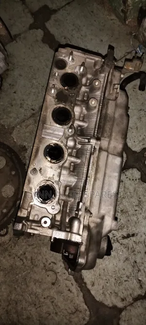Nissan HR12 Complete Head Cylinder