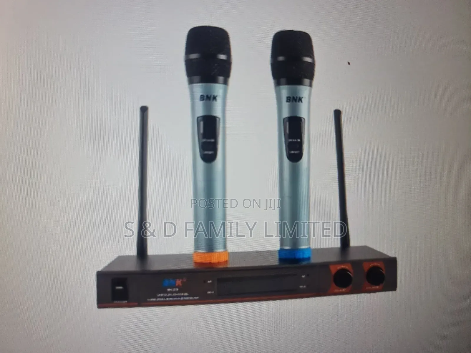 BNK BK25 Wireless Microphone System