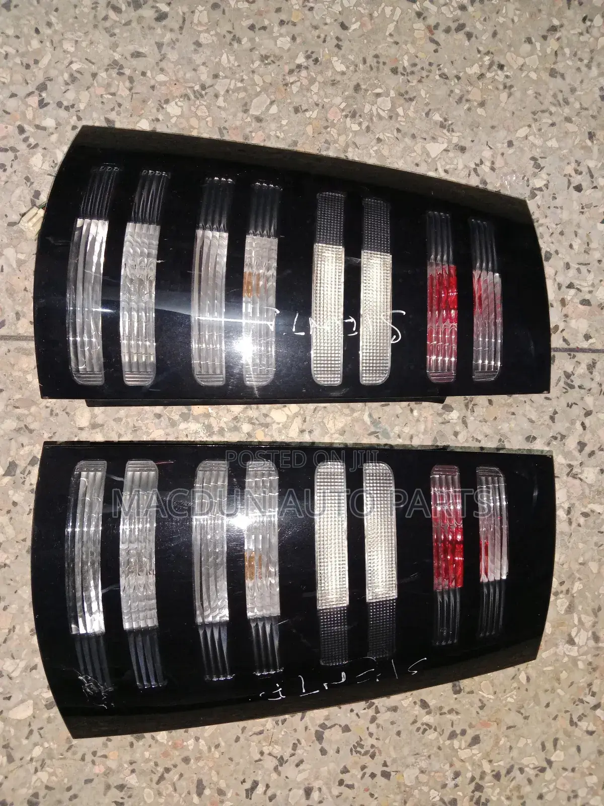 Toyota Sienta 2005 Tail Lights