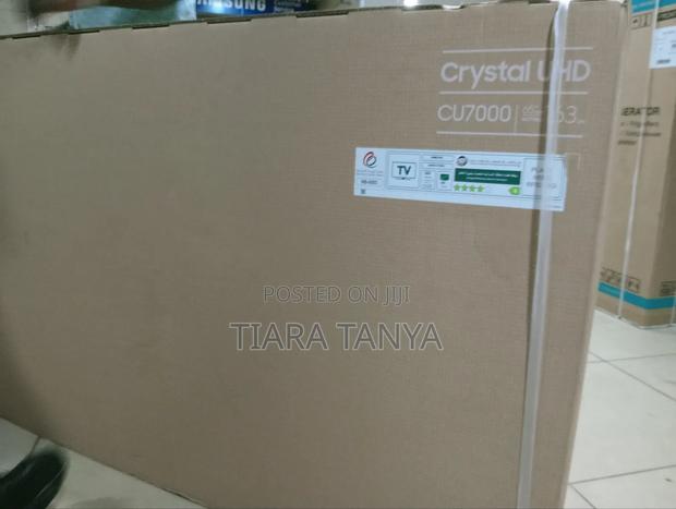 Samsung 65 Inches Smart Crystal UHD Tv - thumbnail 3