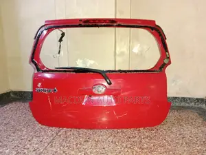 Toyota Spade Boot/ Tail Gate