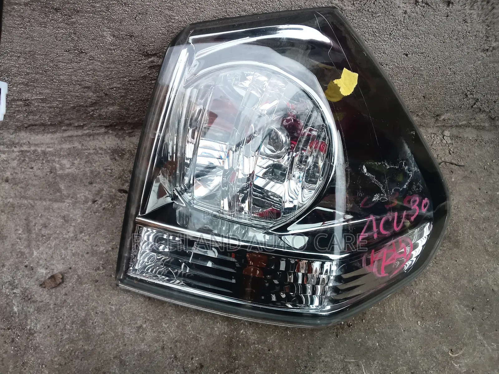 Tail Lamp for Toyota Harrier ACU30
