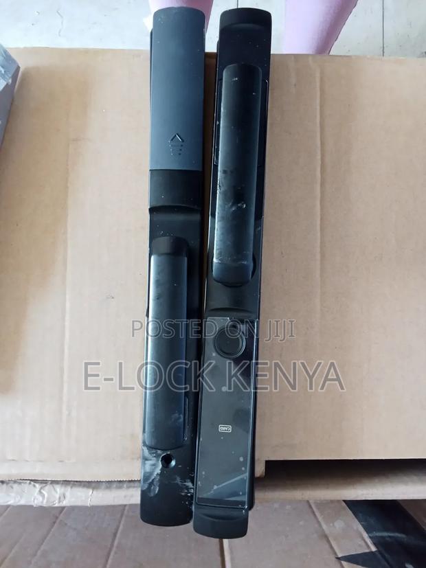 Wifi Locks With Fingerprint Access - main view