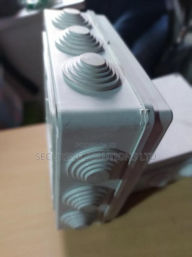 PVC Adapter Box 200*200*80 - thumbnail 3