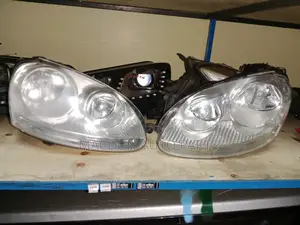 Volkswagen Golf Mk5 Non Xenonheadlights