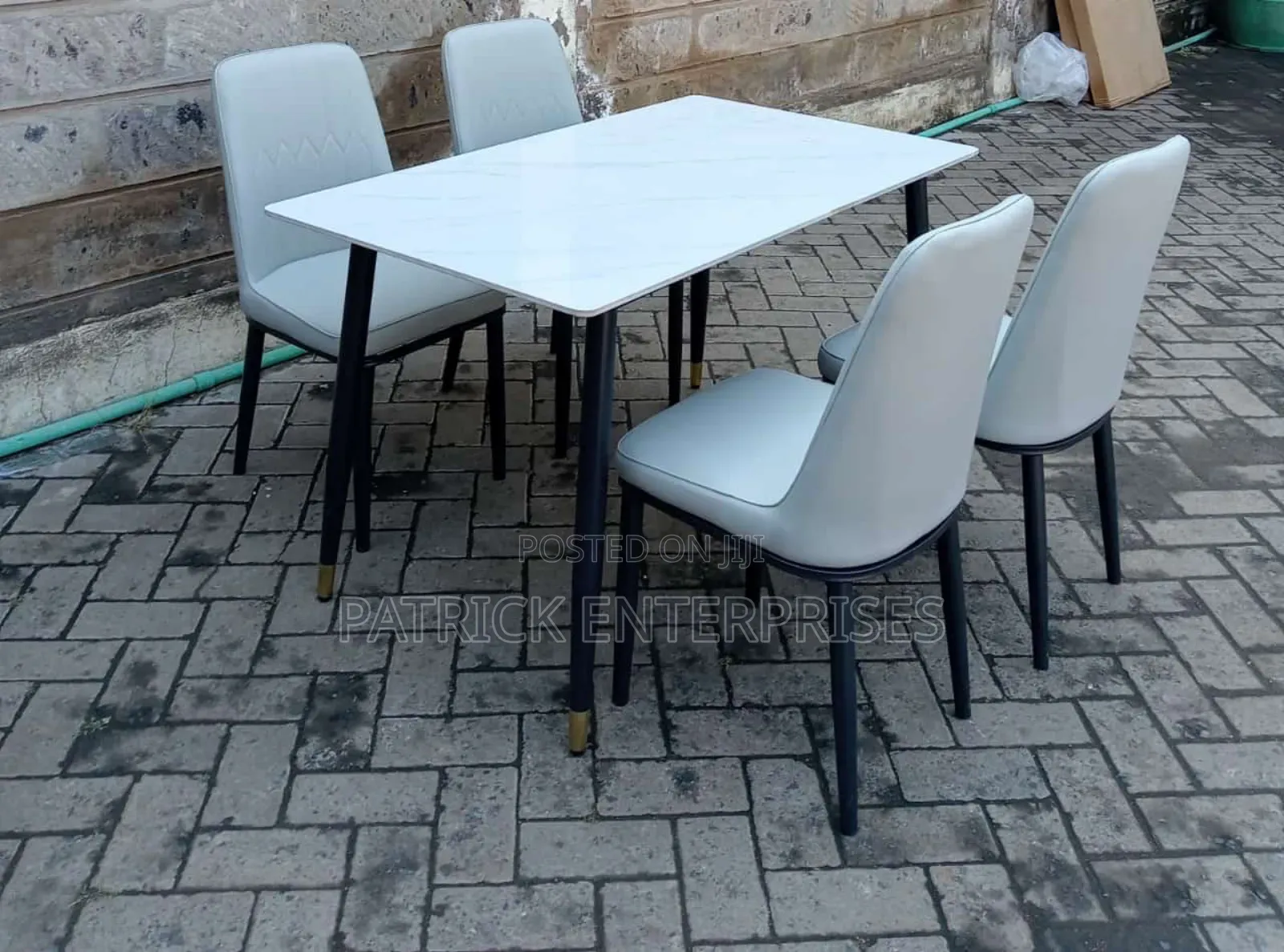 Imported Morden Marble Dining Table 4 Seater