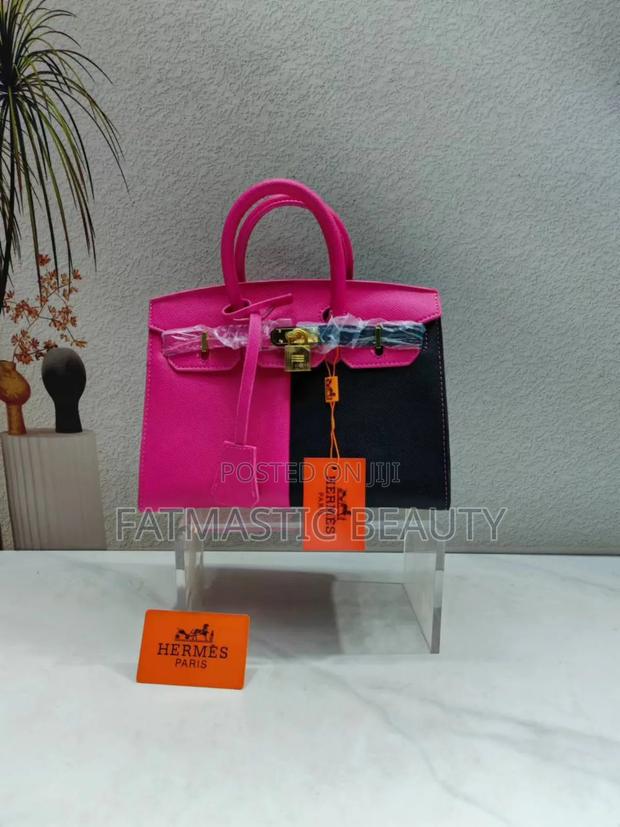 Classy Handbag - thumbnail 2