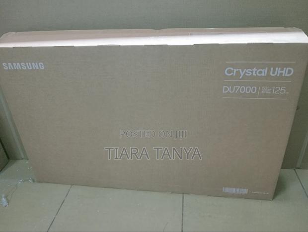 Samsung 50" Smart Crystal Uhd Du7000 Tv - thumbnail 3