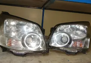 Toyota Noah 2008 Xenon Headlights
