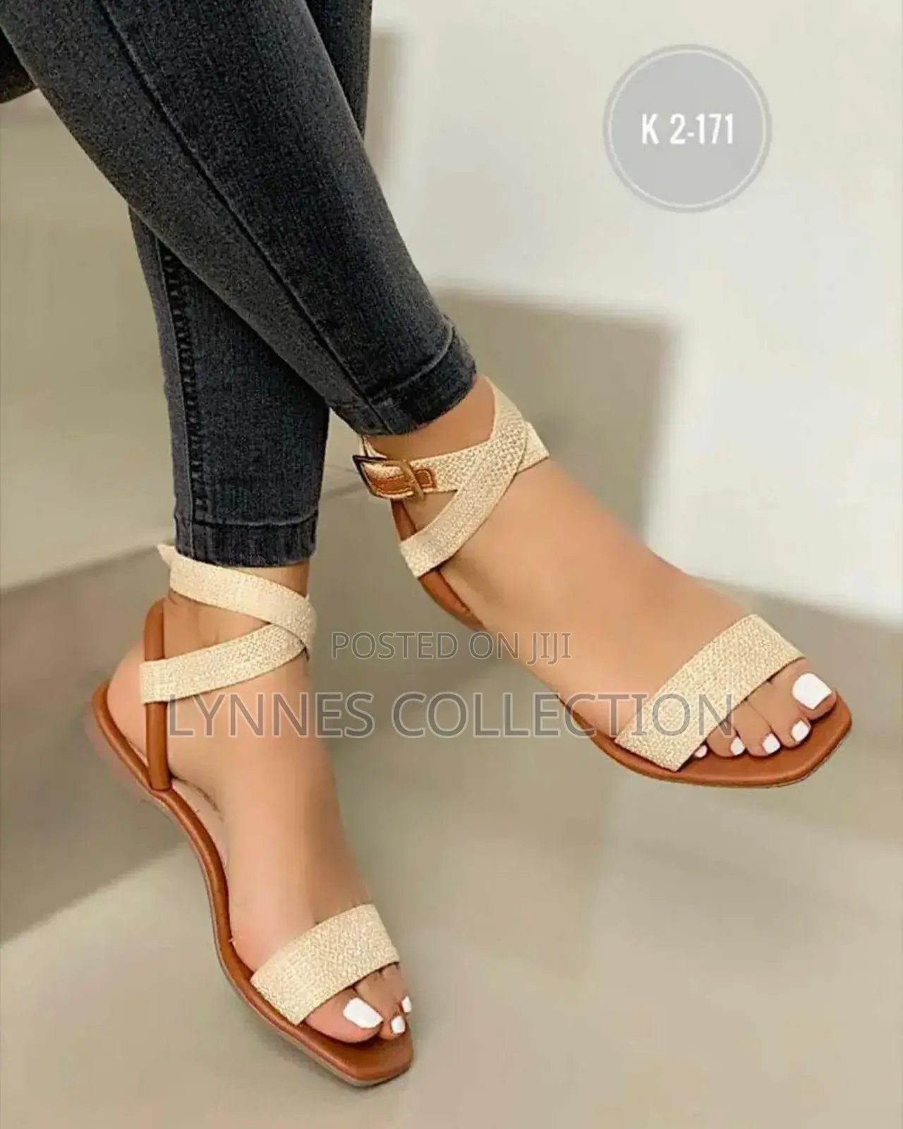 Strappy Makonge Sandals